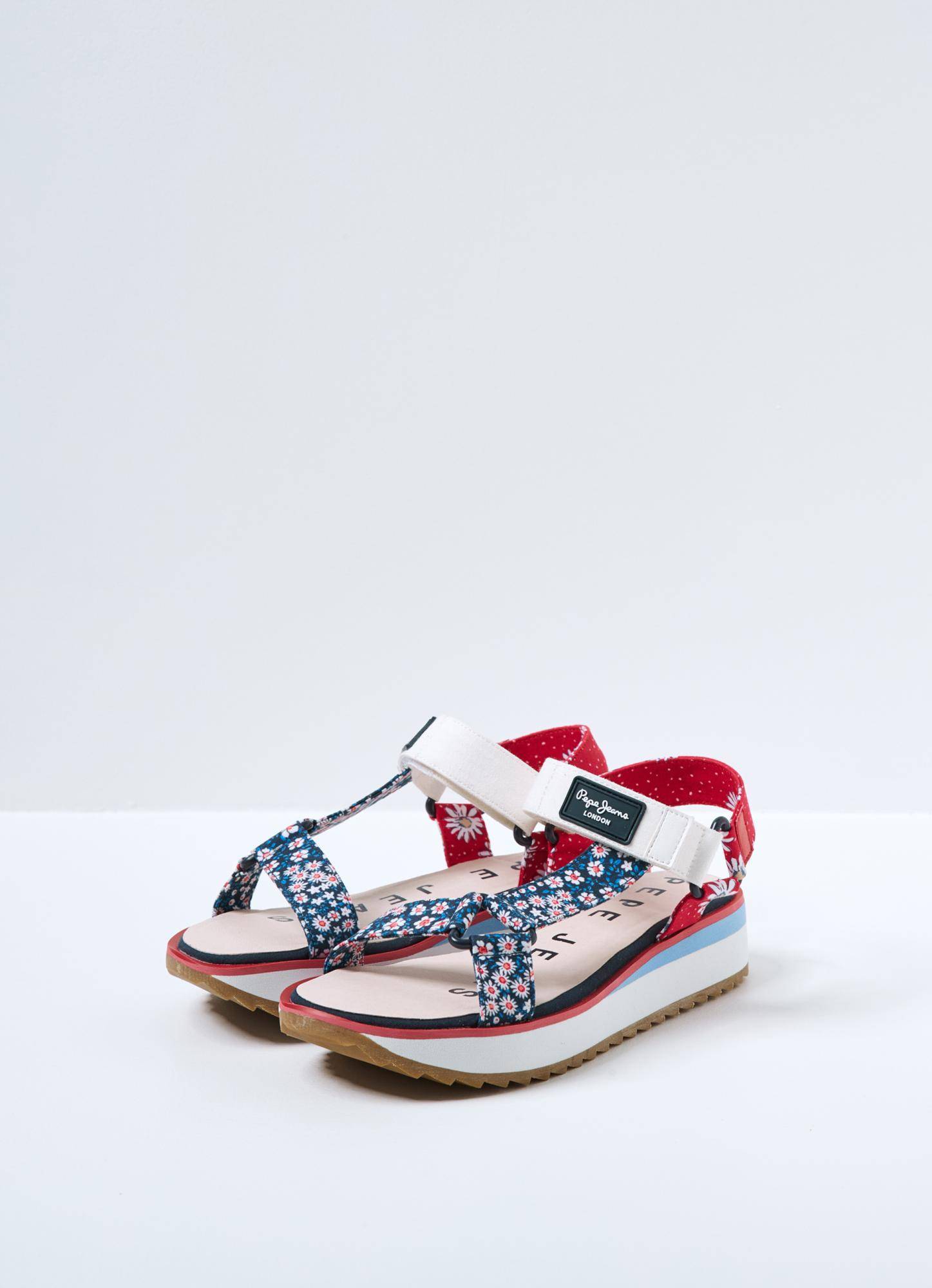 Детские босоножки Pepe Jeans London (ALEXA FLOWERS s_PGS90182), синие, Синий
Детские босоножки Pepe Jeans London (ALEXA FLOWERS s_PGS90182), синие, Синий