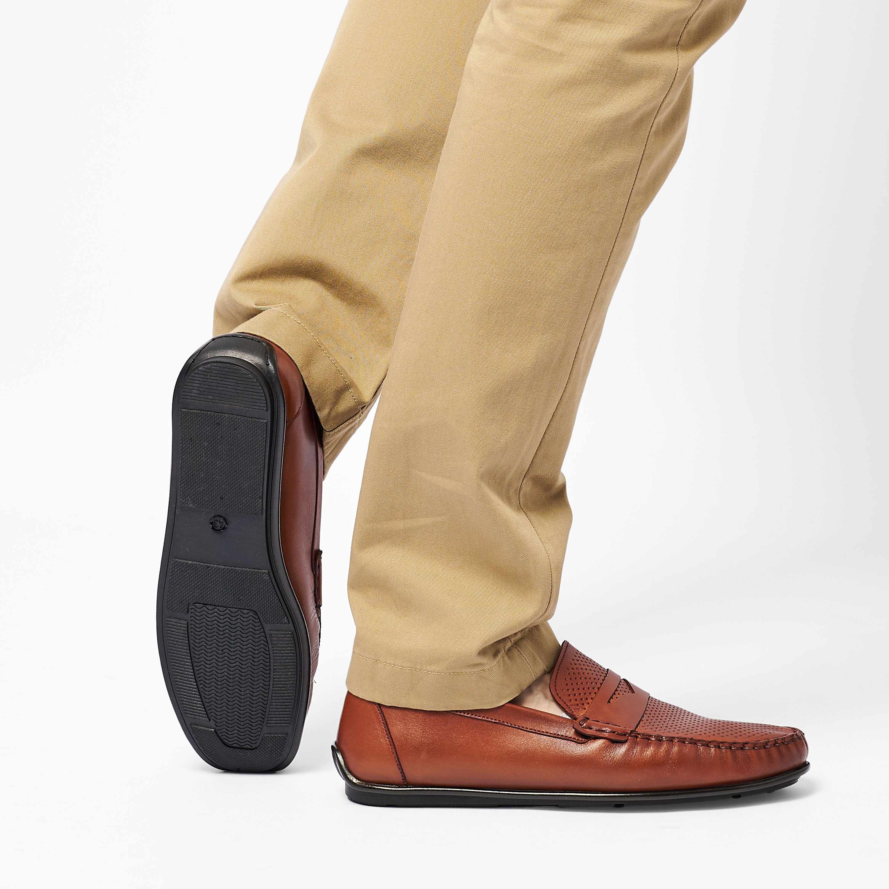 

Мужские мокасины Clarks, коньячные, Коньячный
