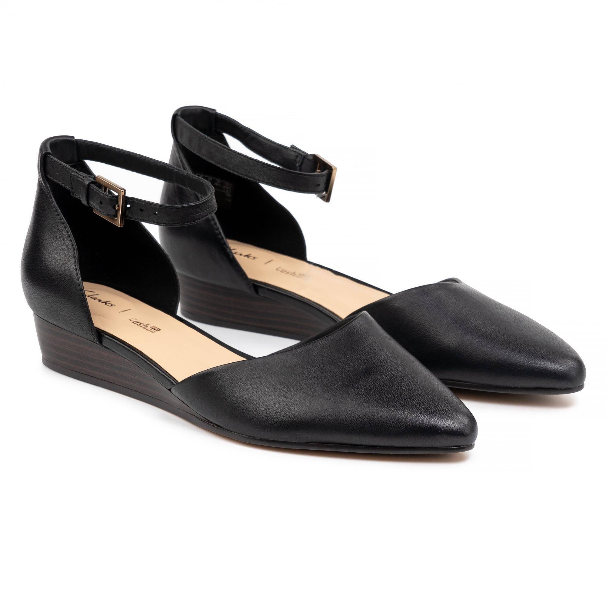 Купить Женские туфли ремешке Clarks, цвет черный, Модель: Sense Eva, арт: 26139223 - нет в наличии