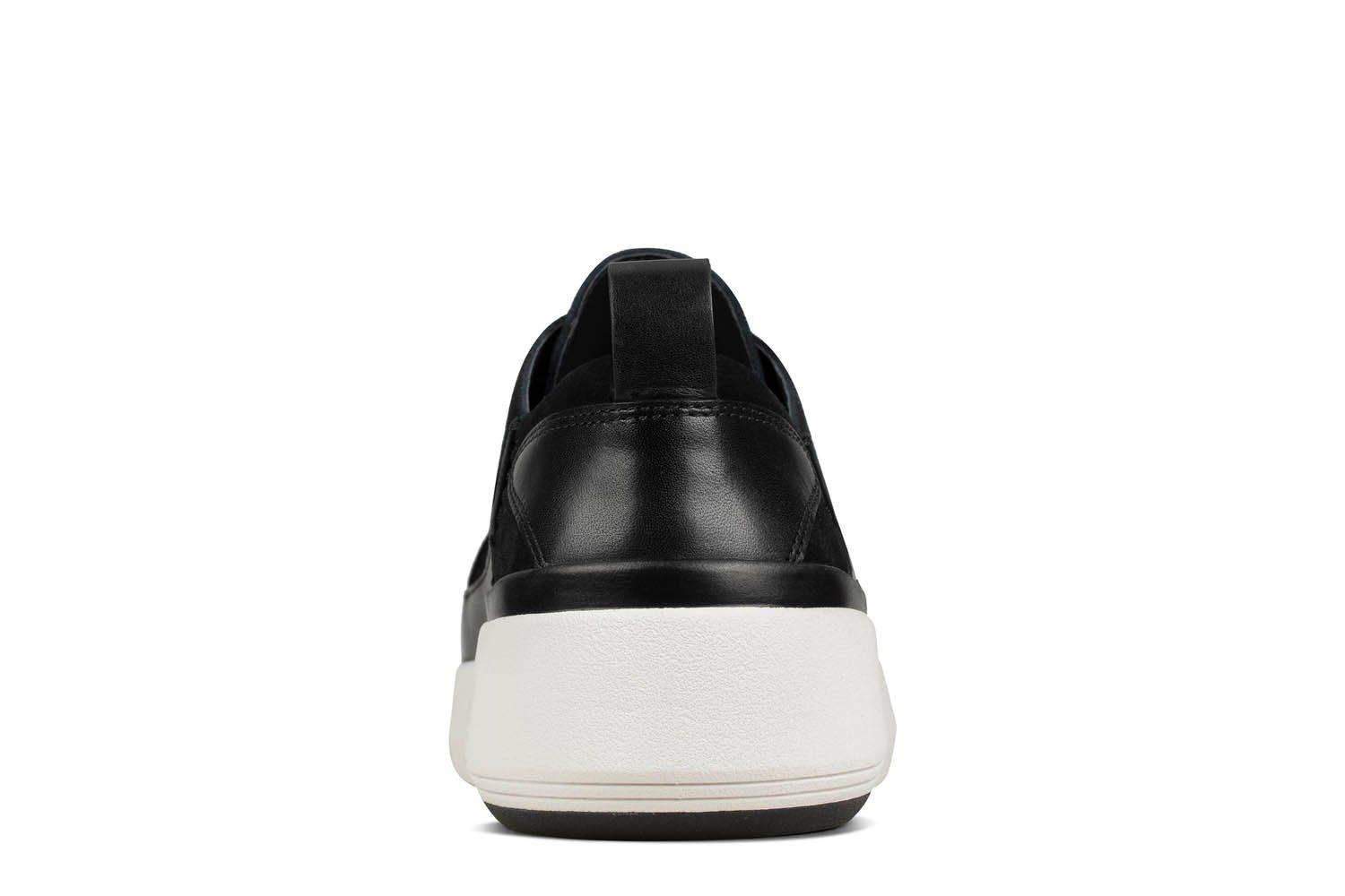 Купить Женские полуботинки Clarks, цвет черный, Модель: Tri Flash Walk ...