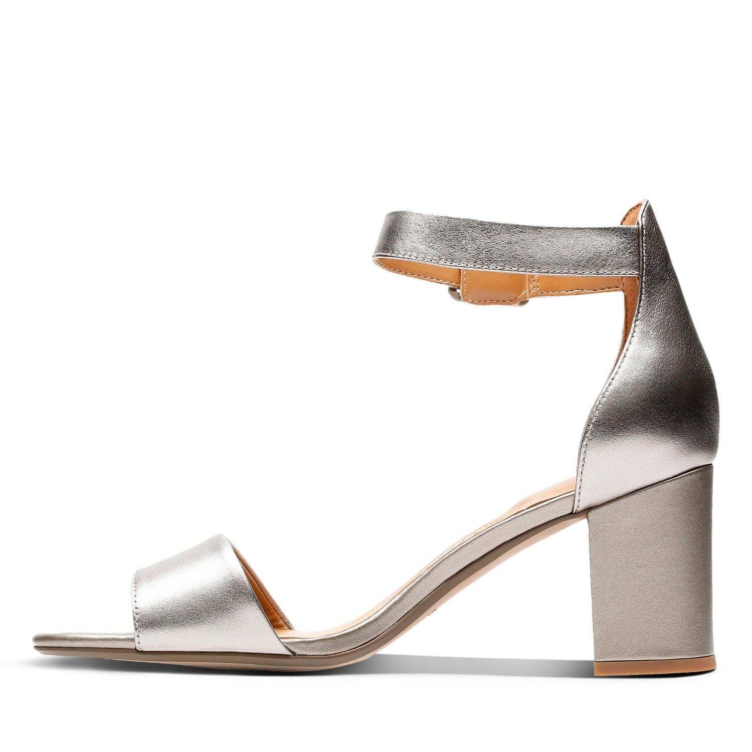 

Женские босоножки Clarks, серебряные, Серый