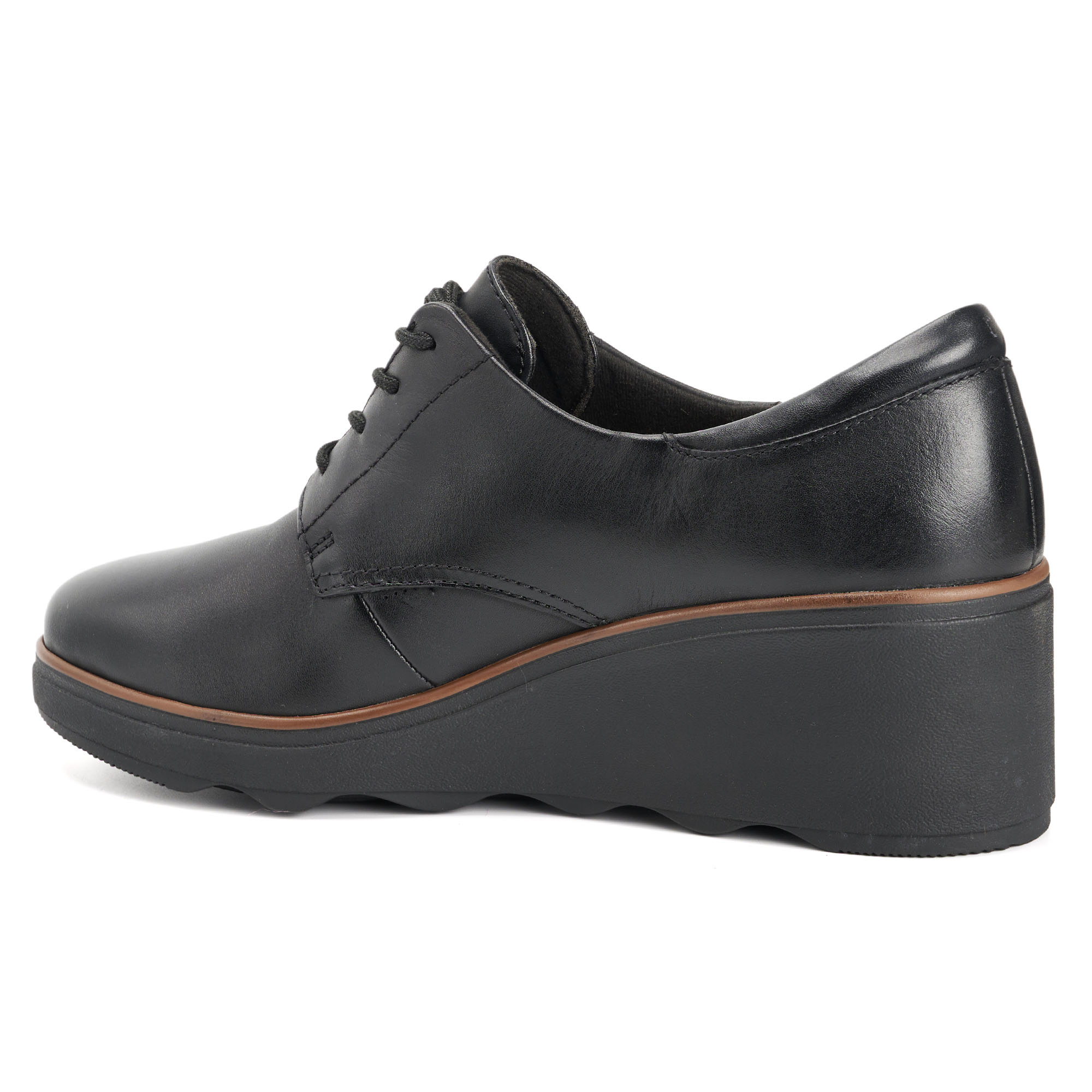 

Женские дерби Clarks(Mazy Hyannis 26153231), черные, Черный