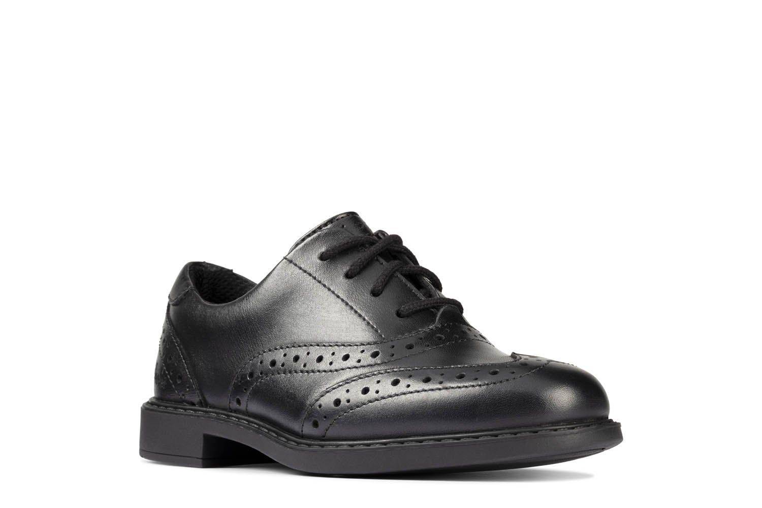 

Детские оксфорды брогированные Clarks (Scala Brogue K 26151130), черные, Черный