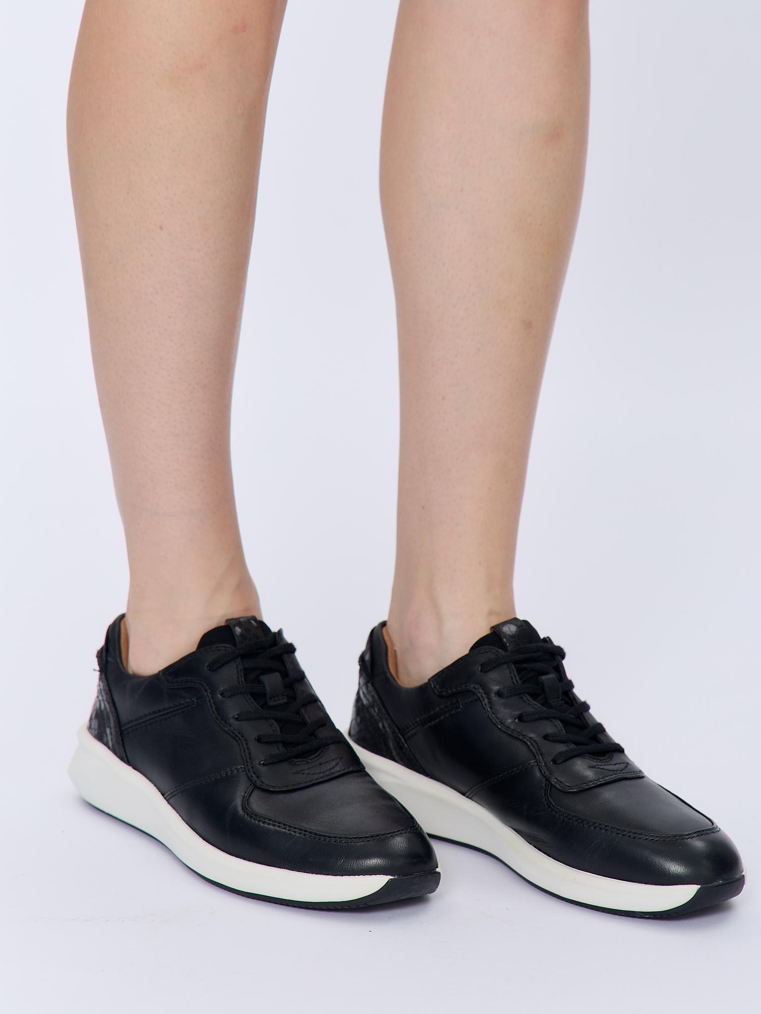 

Женские кроссовки Clarks, черные, Черный