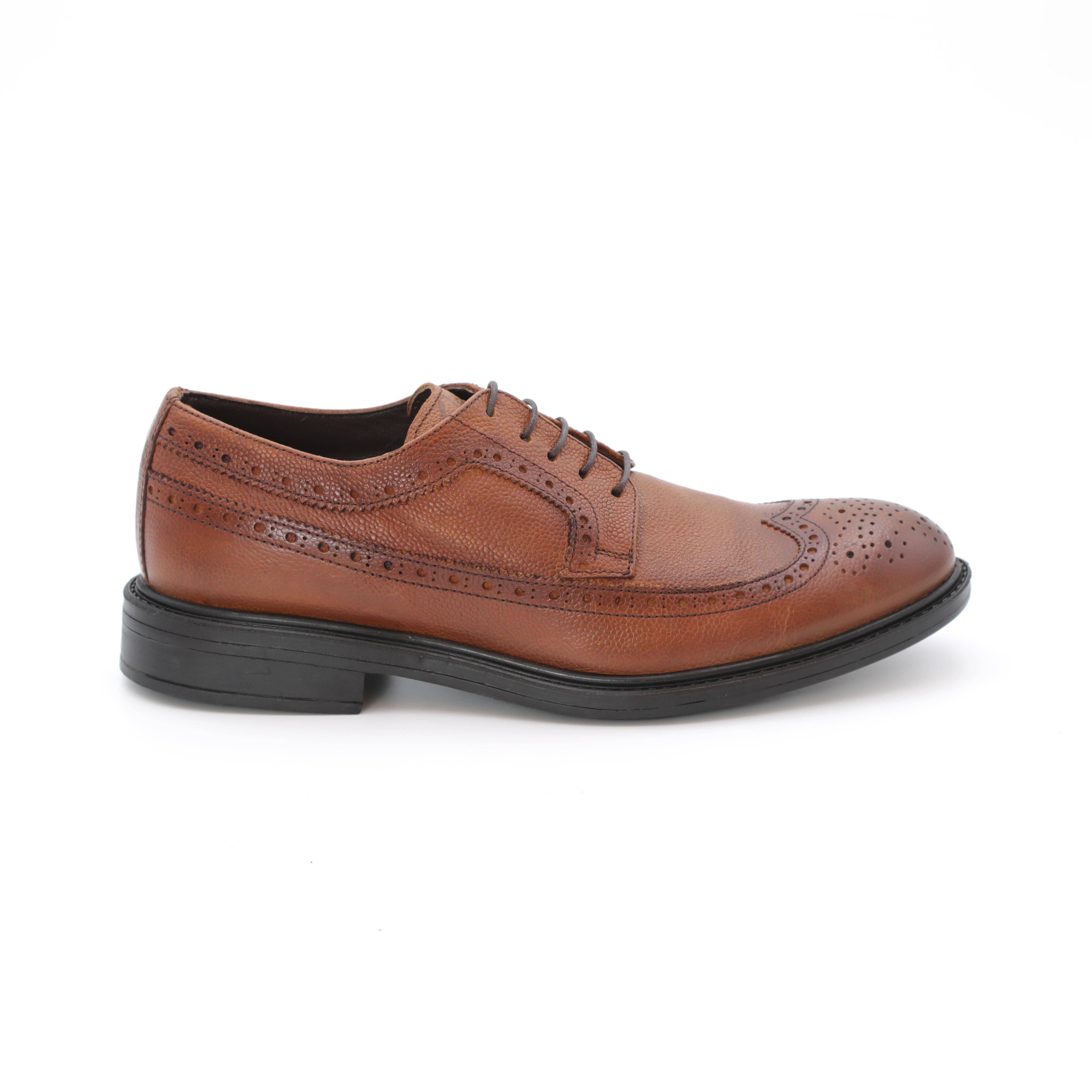 

Мужские дерби брогированные Clarks, коньячные, Коньячный