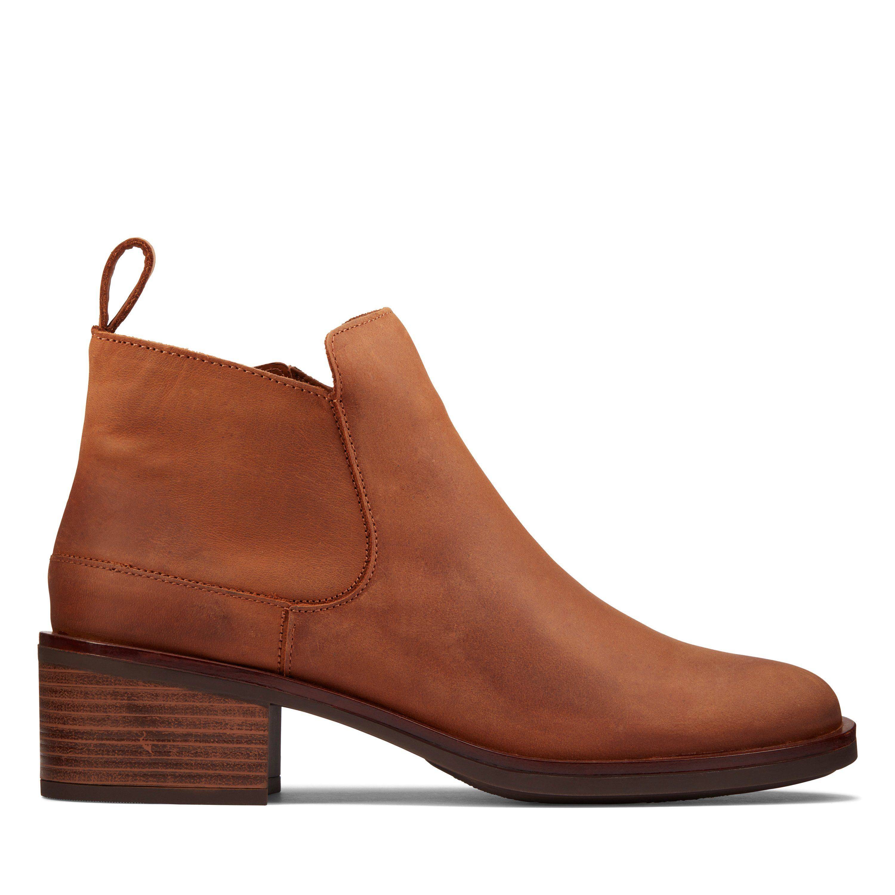 

Женские полусапоги Clarks, коричневые, Коричневый