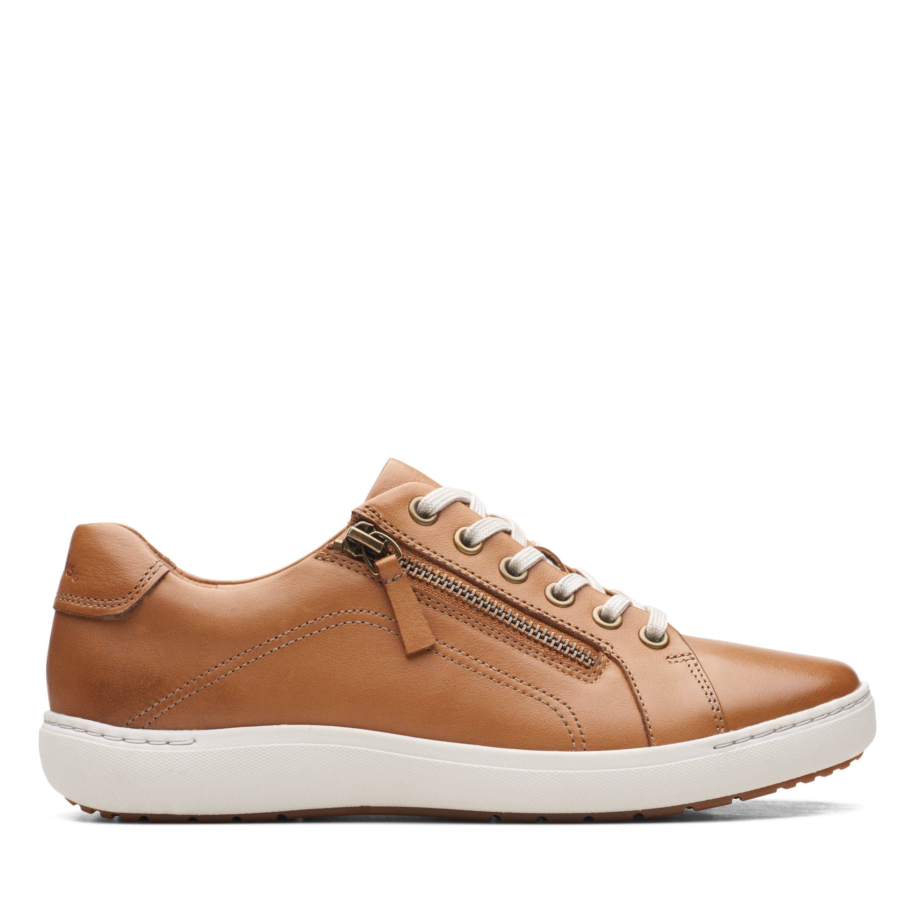 Купить Женские кеды Clarks, цвет коричневый, Модель: Nalle Lace, арт ...