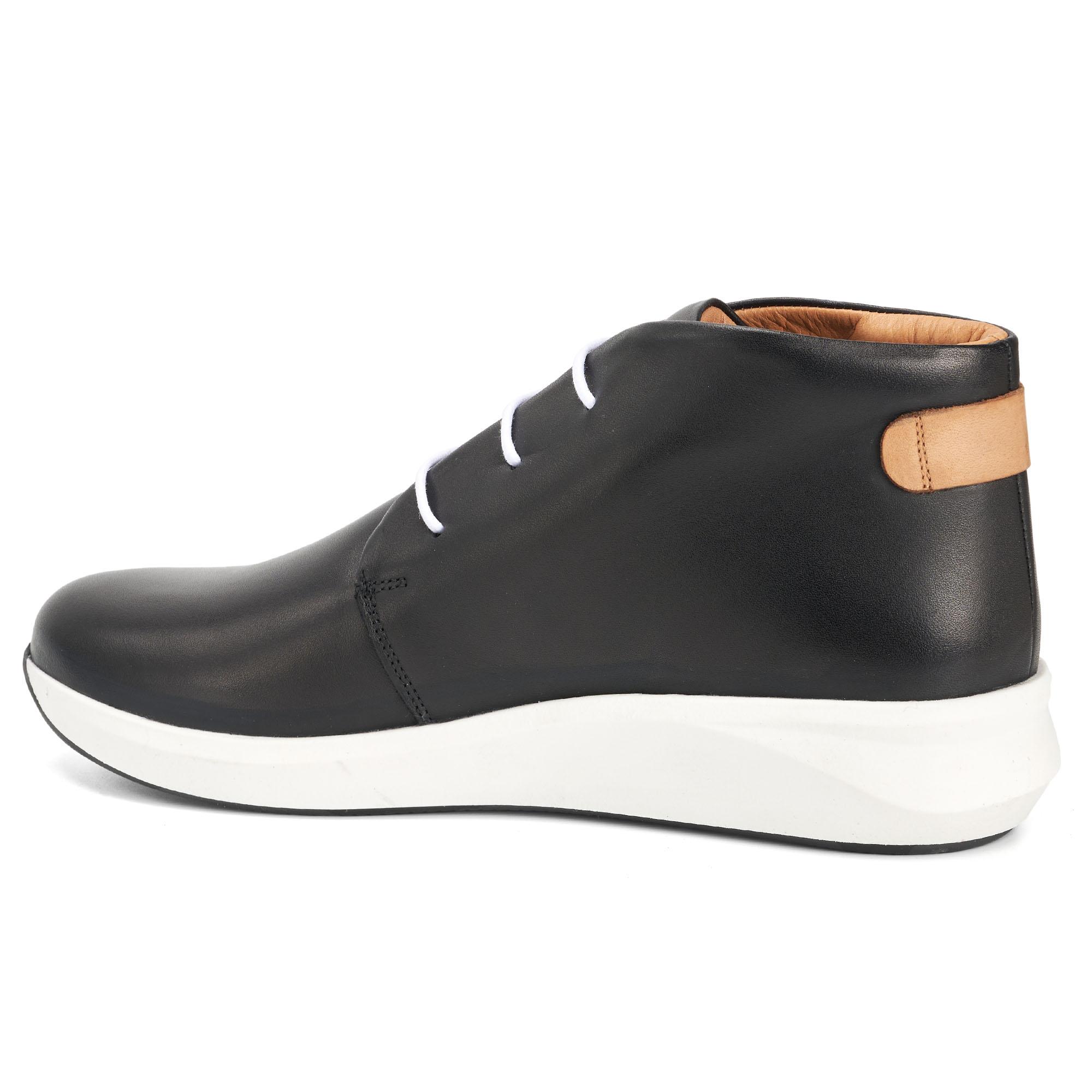 

Женские челси Clarks, черные, Черный