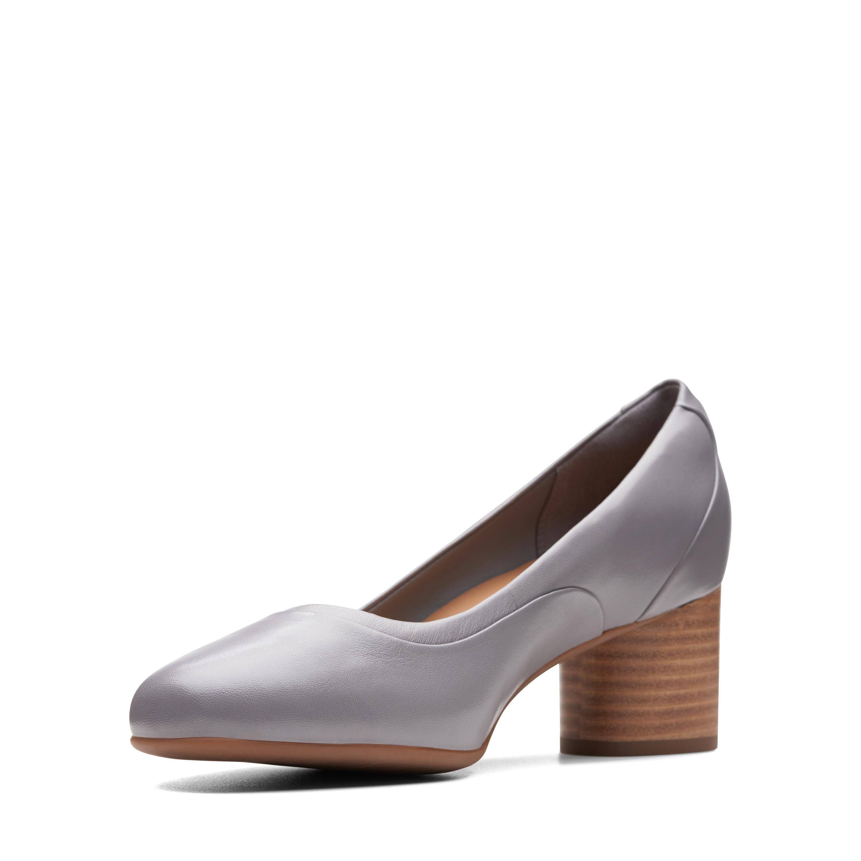 Clarks un cosmo step shoes hotsell