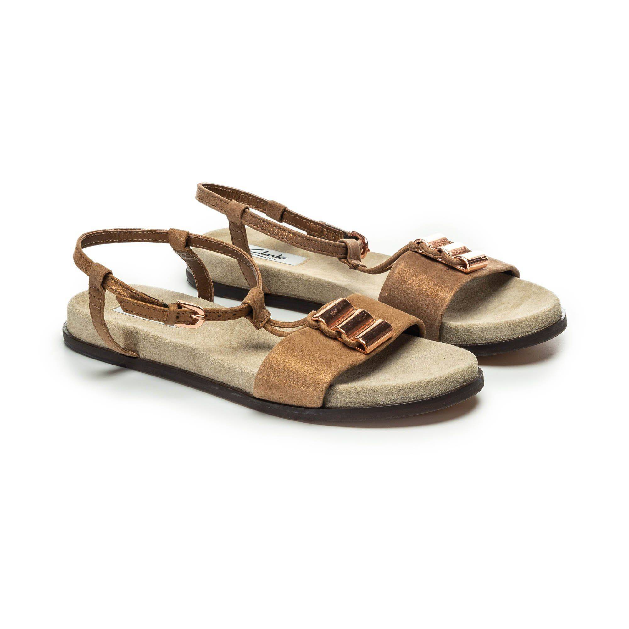 Купить Женские сандалии Clarks, цвет золотой, Модель: Agean Cool, арт: 26125853, цена от 6190 Официальном интернет-магазине обуви и аксессуаров - SOHO