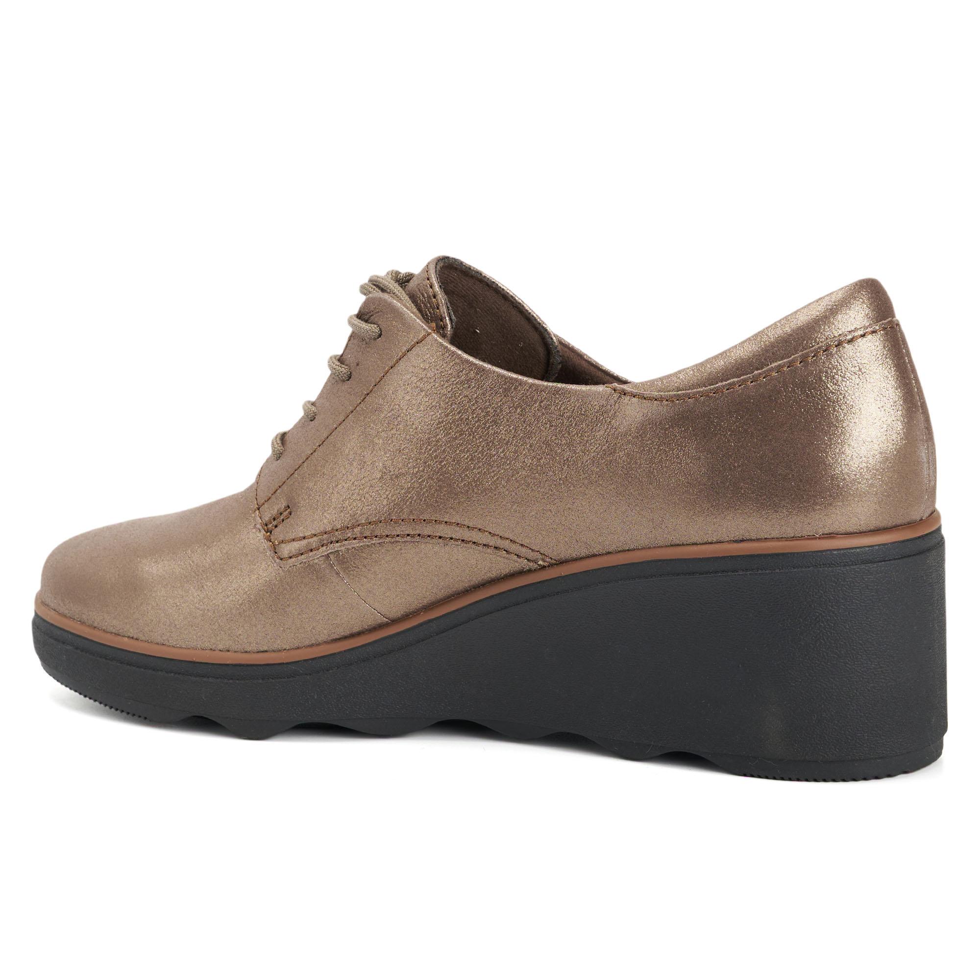 

Женские дерби Clarks(Mazy Hyannis 26153552), серые, Серебряный