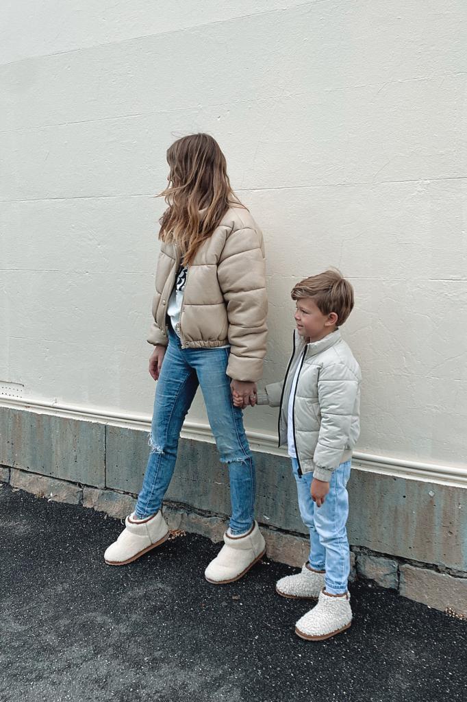 FW22 STINGER MICRO TEDDY NATU 04.jpg