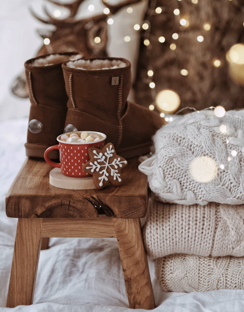 Copy of @annalovesneutrals - 1.png