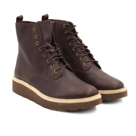 clarks trace pine burgundy