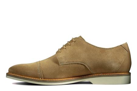 Мужские дерби Clarks Atticus Cap 26147816, песочные