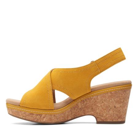 Женские босоножки Clarks Giselle Cove 26158206, желтые