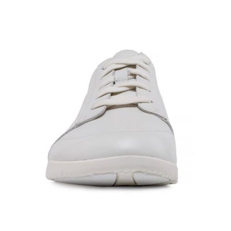 Женские кроссовки Clarks Triamelia Edge 26150402, белые