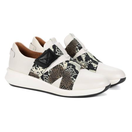 Женские кроссовки Clarks Un Rio Strap 26157045, белые