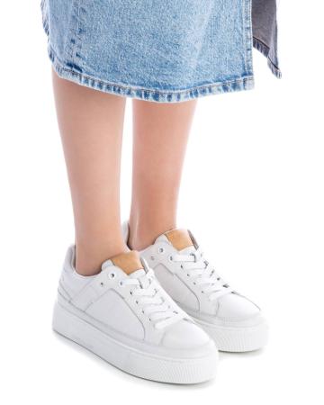 Женские кеды CARMELA LEATHER LADIES SHOES 68249, белые