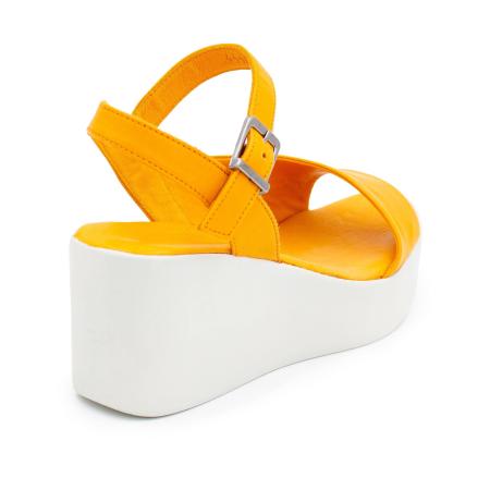 Женские сандалии Bugatti 44405032-1000, оранжевые