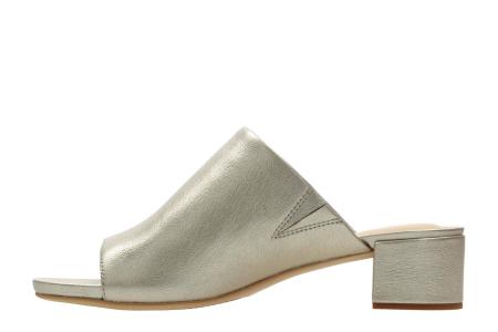 Женские сабо Clarks Orabella Daisy 26142100, бежевые