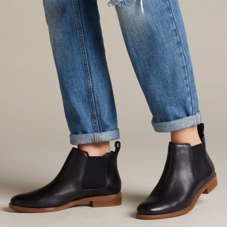 Женские челси Clarks Taylor Shine 26111965, черные Женские челси Clarks Taylor Shine 26111965, черные
