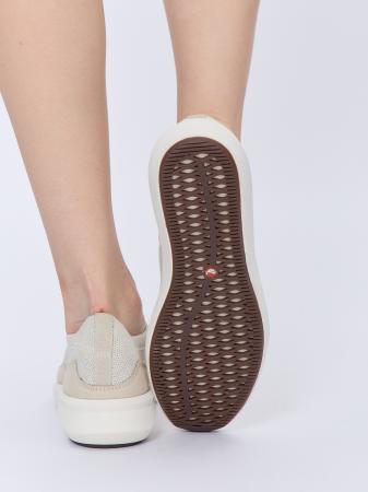 Женские кроссовки Clarks Un Rio Knit 26165519, белые