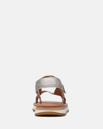 Женские сандалии Clarks Clarks CraftSun Sport 26170448, серебряные