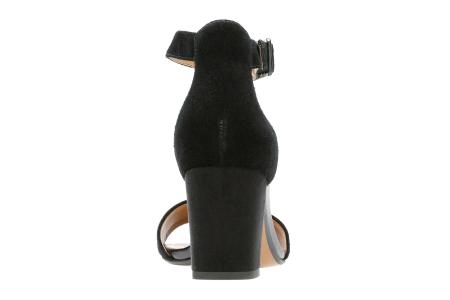Женские босоножки Clarks Deva Mae 26127568, черные Женские босоножки Clarks Deva Mae 26127568, черные