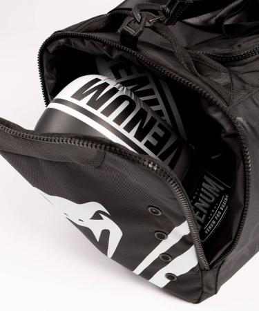 Мужская сумка даффл VENUM "Authentic FightNight" Sports Bags VNMUFC-00053-108, черная