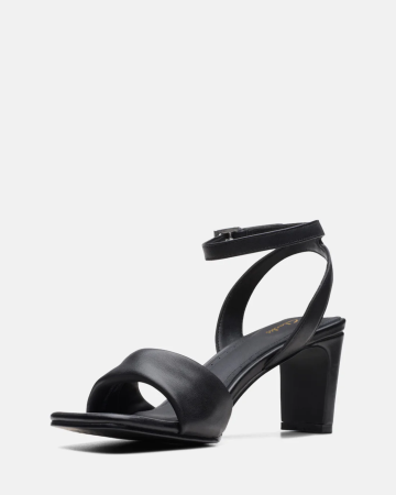 Женские босоножки Clarks Clarks Seren65 Strap 26171056, черные