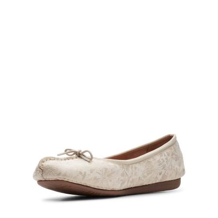 Женские балетки Clarks Freckle Ice 26147555, белые Женские балетки Clarks Freckle Ice 26147555, белые