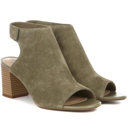 Женские босоножки Clarks Deva Bell 26140003, оливковые