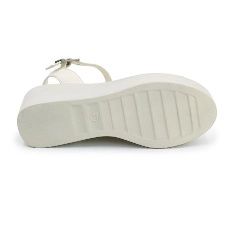 Женские сандалии Bugatti 44405032-1000, белые