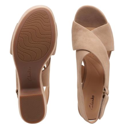 Женские босоножки Clarks Maritsa Lara 26140120, песочные