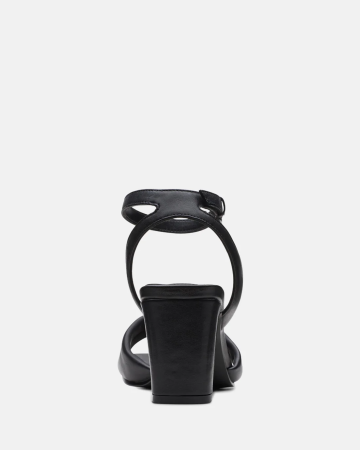 Женские босоножки Clarks Clarks Seren65 Strap 26171056, черные