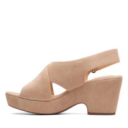 Женские босоножки Clarks Maritsa Lara 26140120, песочные