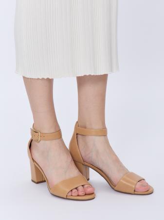 Женские туфли с открытым мыском/закрытой пяткой Clarks Clarks Deva Mae 26171972, коричневые