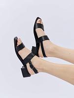 Seren25 Strap 26164896 - Женские босоножки Clarks, черные