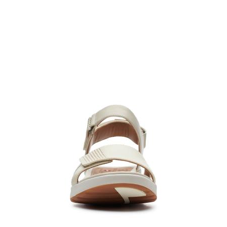 Женские сандалии Clarks Un Adorn Calm 26148723, белые