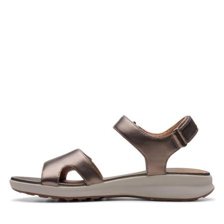 clarks adorn calm