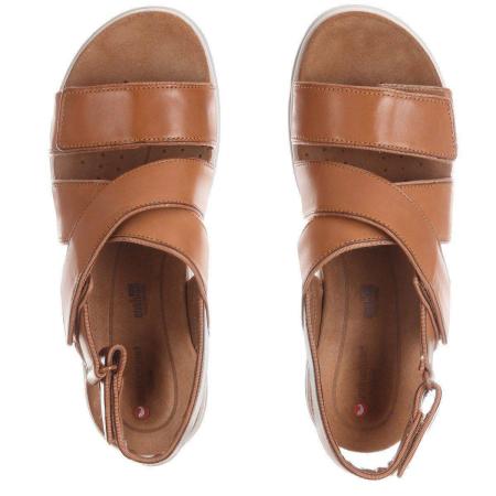 Женские сандалии Clarks Un Karely Dew 26141447, коричневые