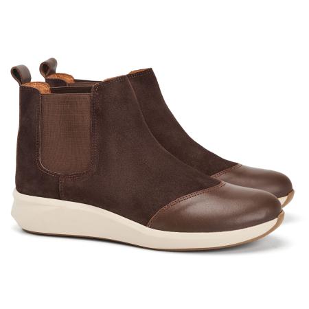 Женские челси Clarks 22212051, коричневые