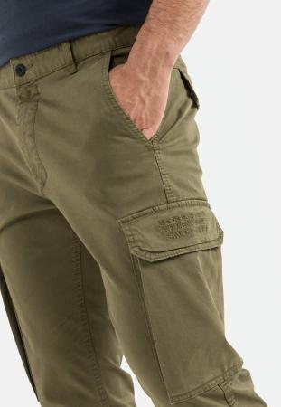 Мужские брюки Camel Active Cargo Tapered Fit 476215-8F26, оливковые