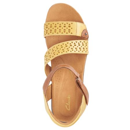 Женские сандалии Clarks Kitly Way 26170993, желтые