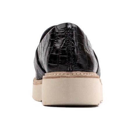 Женские лоферы Clarks Trace Tassel 26150386, черные