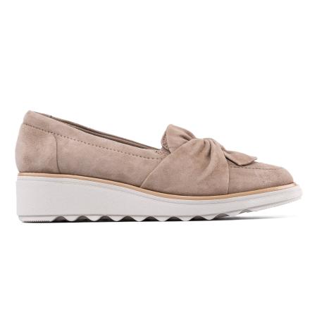 Женские лоферы Clarks Sharon Dasher 26147634, песочные
