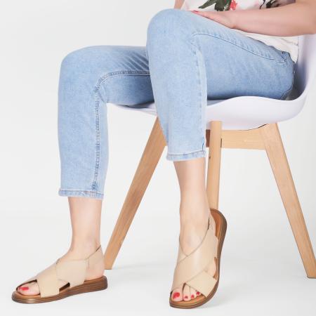 Женские сандалии Clarks 22203276, бежевые