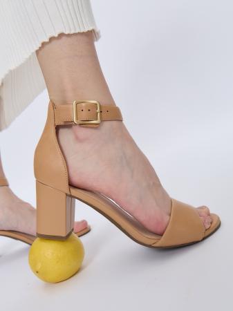 Женские туфли с открытым мыском/закрытой пяткой Clarks Clarks Deva Mae 26171972, коричневые