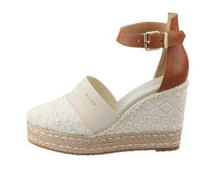 Женские босоножки Gant SAN JOSE 18568375, бежевые Женские босоножки Gant SAN JOSE 18568375, бежевые